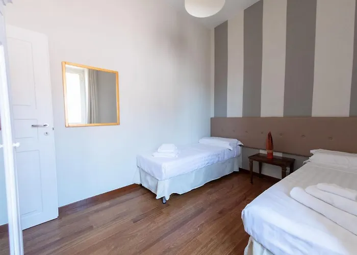 The Best Rent - Beautiful With Terrace Near Colosseo *