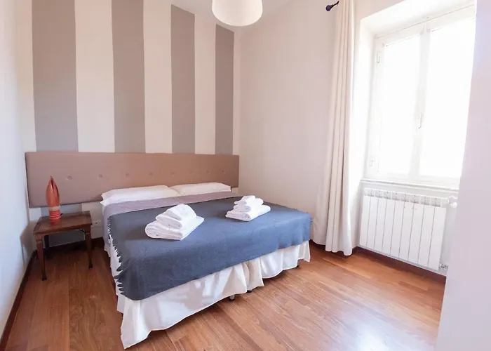 דירה The Best Rent - Beautiful With Terrace Near Colosseo *