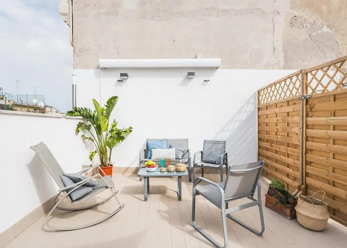 The Best Rent - Beautiful With Terrace Near Colosseo Apartment
